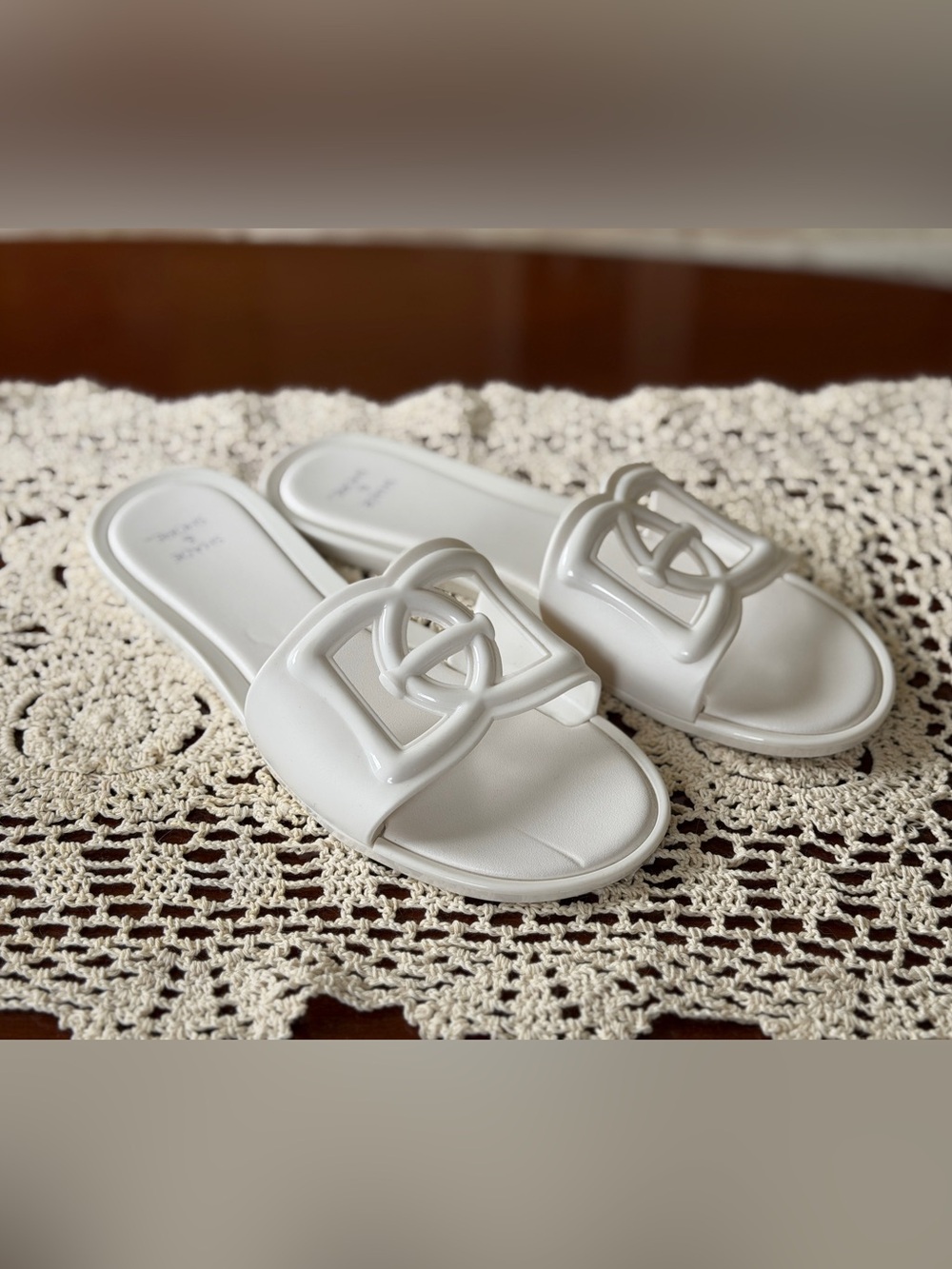 Shade & Shore Ivory White Slide Sandals with Decorative Loop Detail